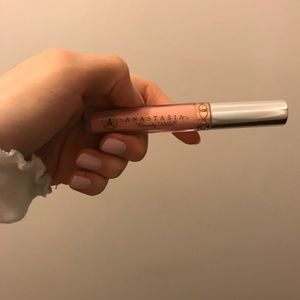 Meet your Posher, Hanna